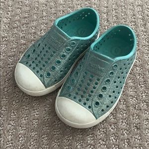 Glitter natives size 5